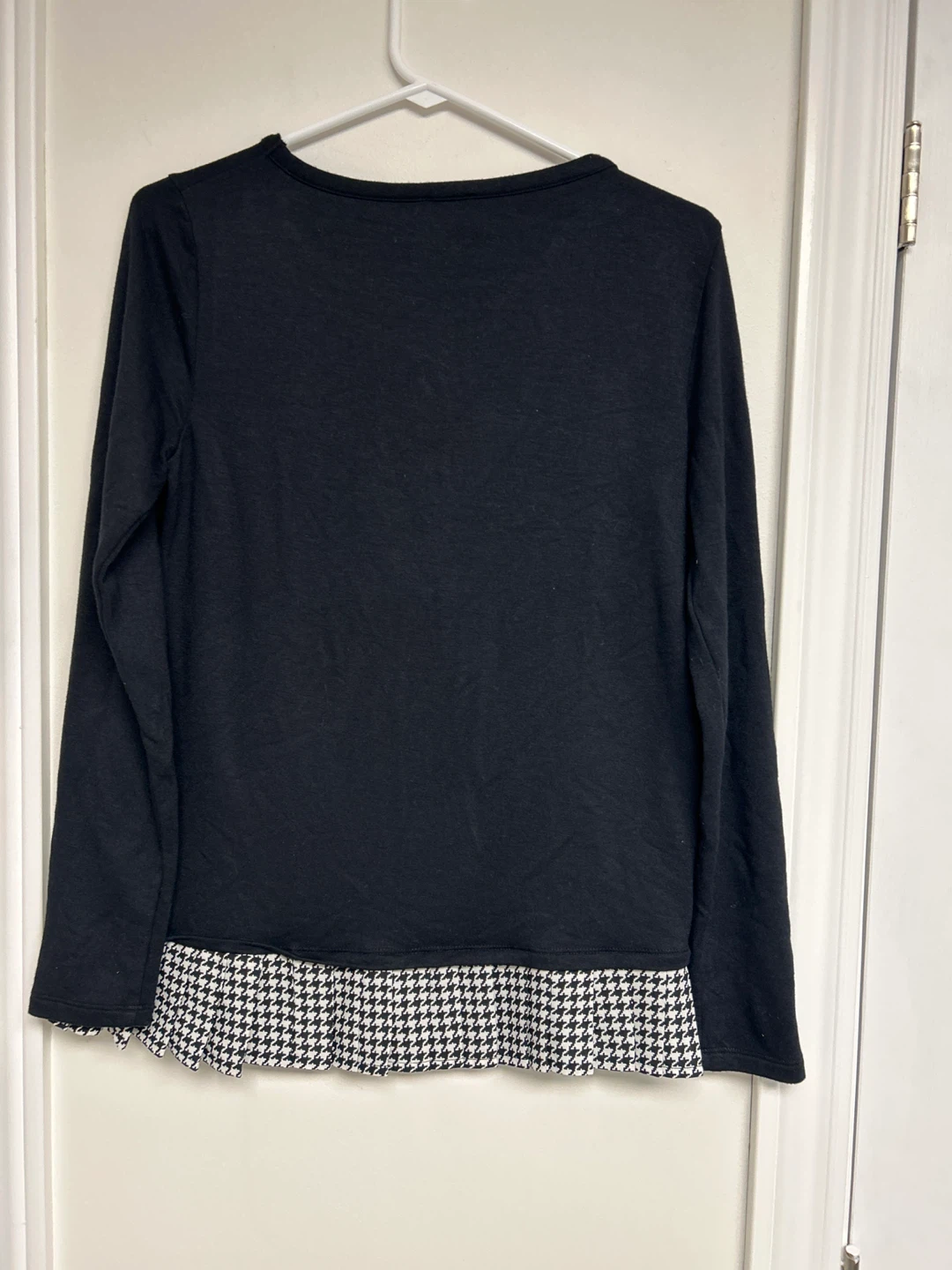 J. Crew Black Long Sleeve T-Shirt with Houndstooth Trim - XS - photo 3