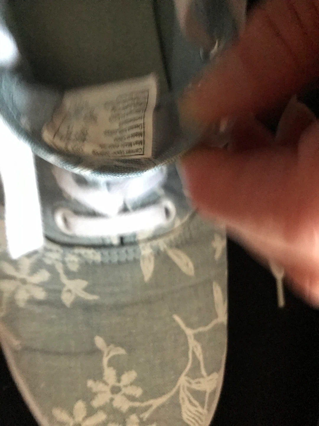American Eagle Floral Canvas Sneakers - photo 3