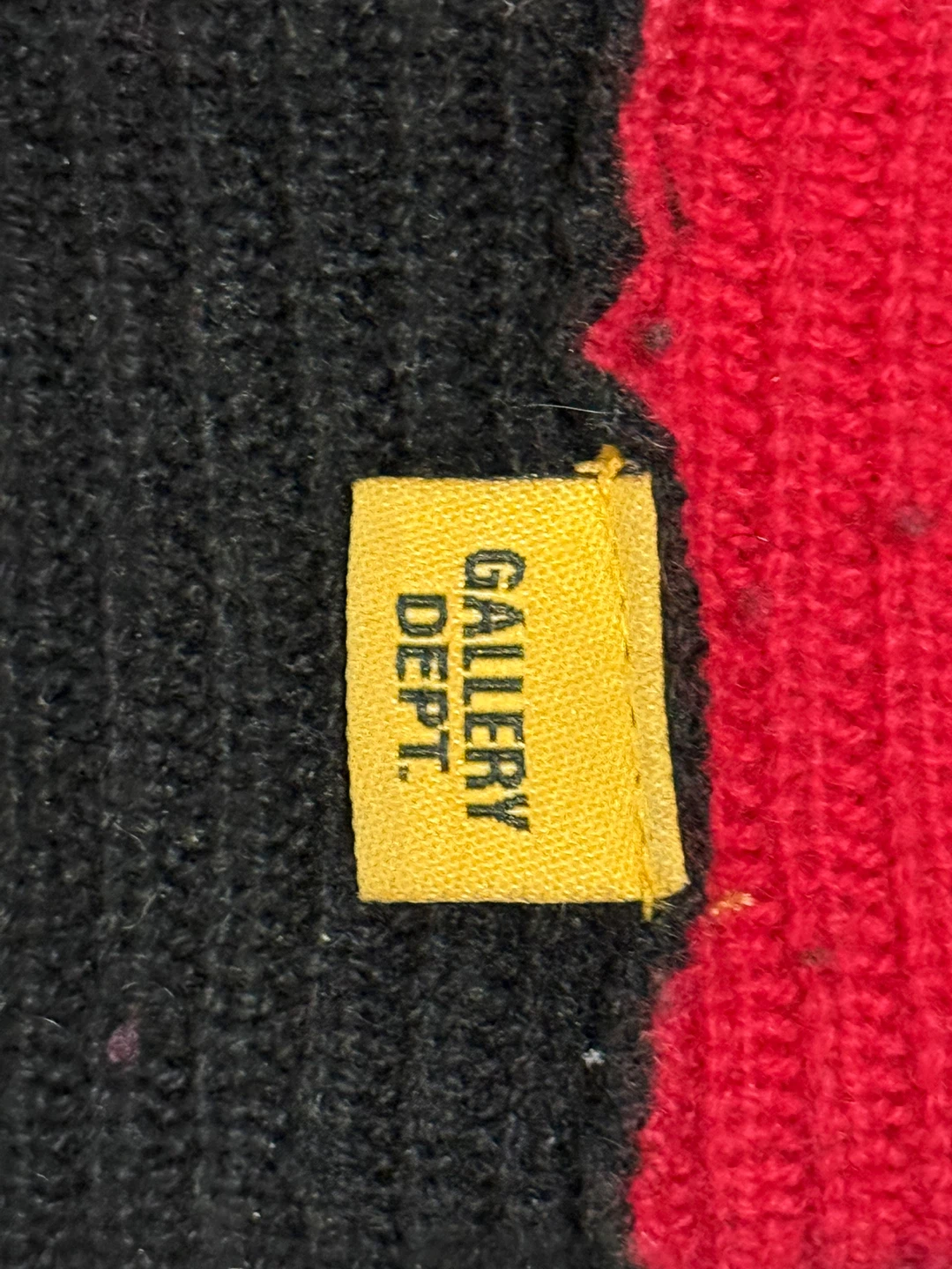 GALLERY DEPT. TOPANGA BLACK AND RED CASHMERE WOOL BEANIE HAT - photo 4