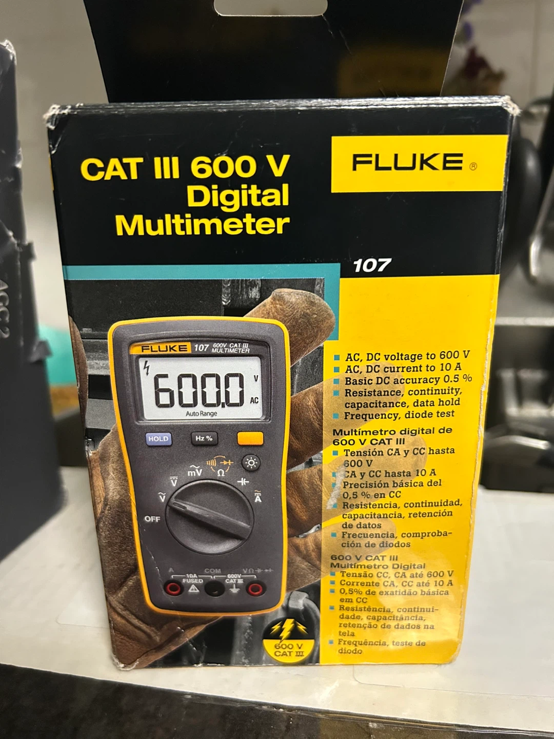 Fluke 107 AC/DC Current Handheld Digital Multimeter by Fluke - photo 2