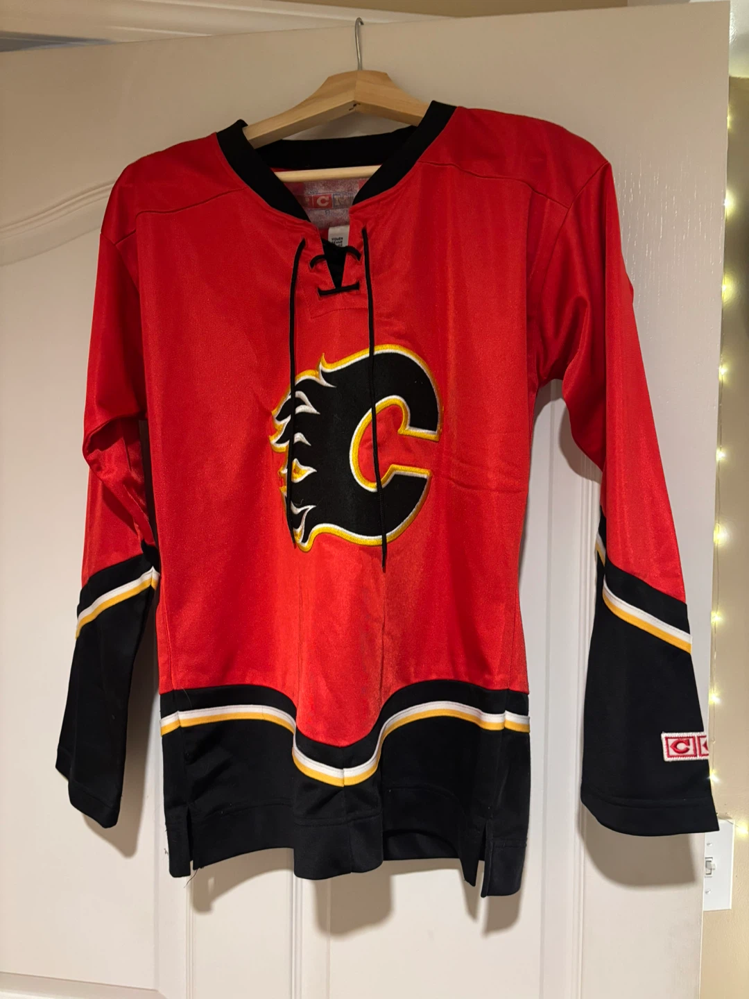 Women’s flames jersey