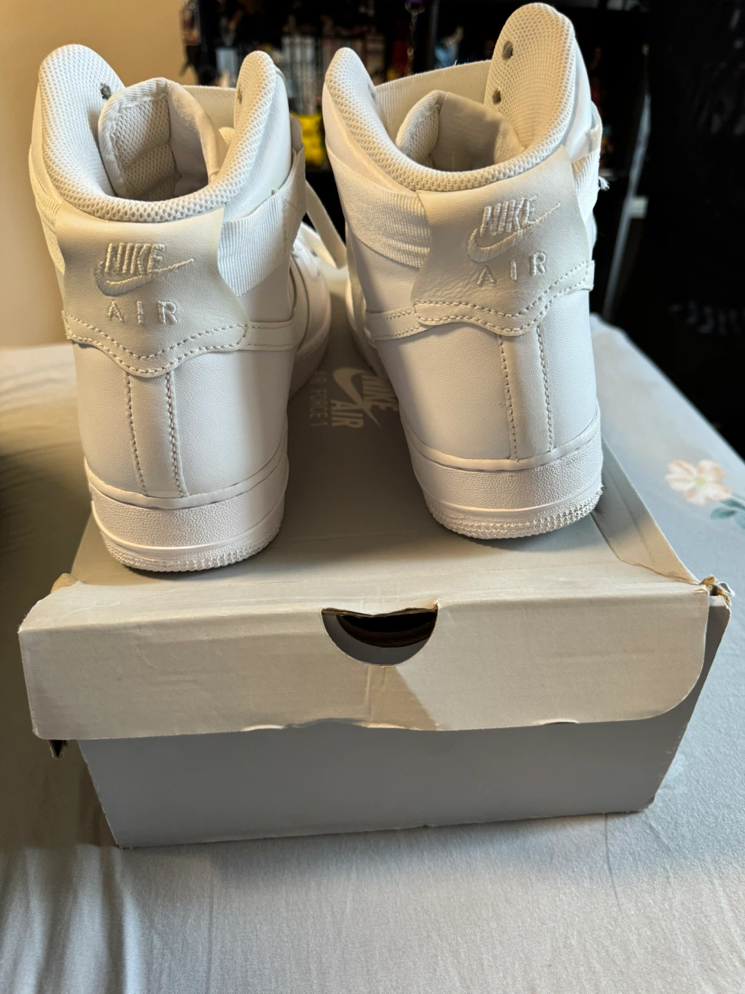 Nike Air Force 1 High Top Sneakers Size 10 - photo 2