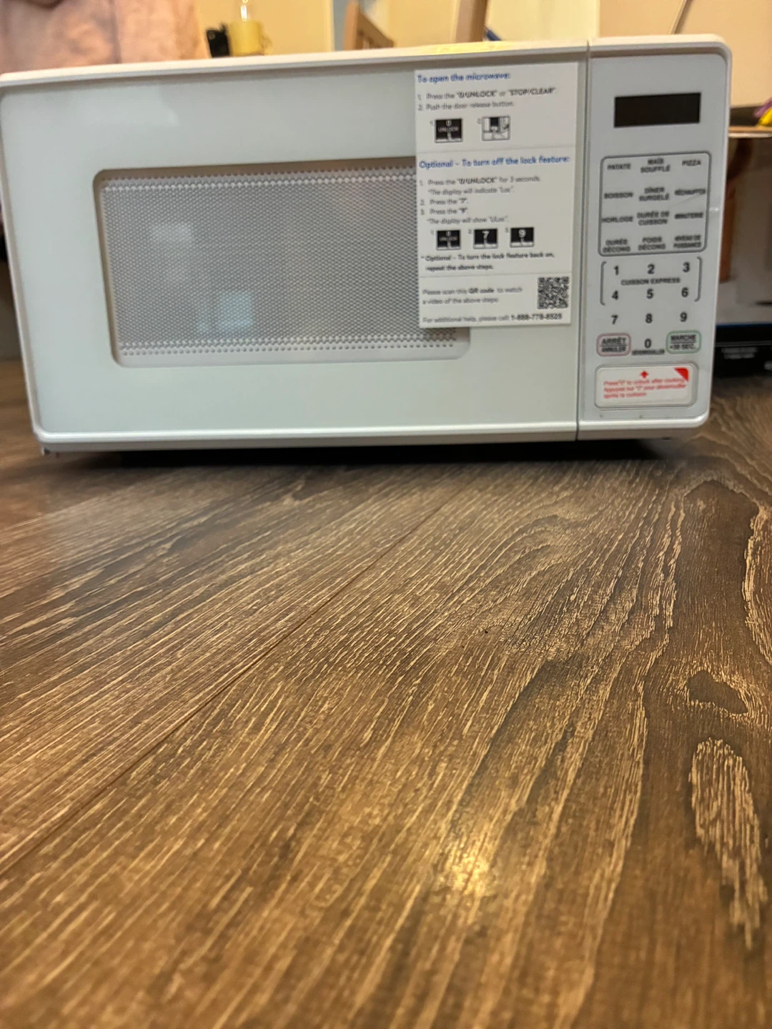 Mainstays Mainhome Compact Microwave - White - photo 4