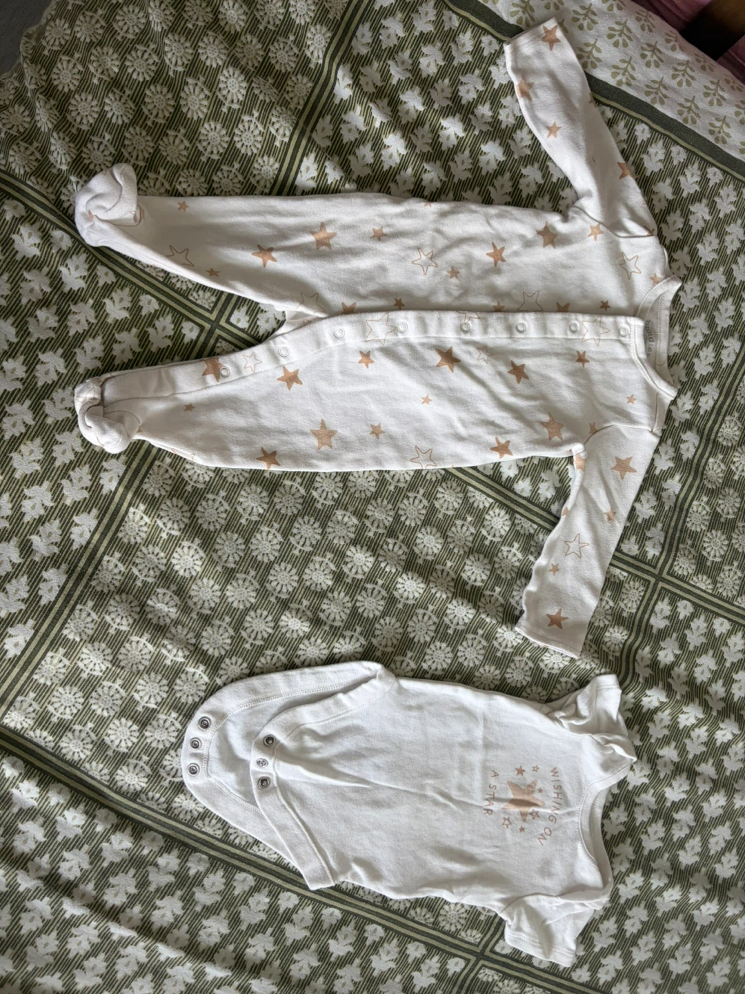 Baby girl 0-3 months cloths Bundle - photo 5