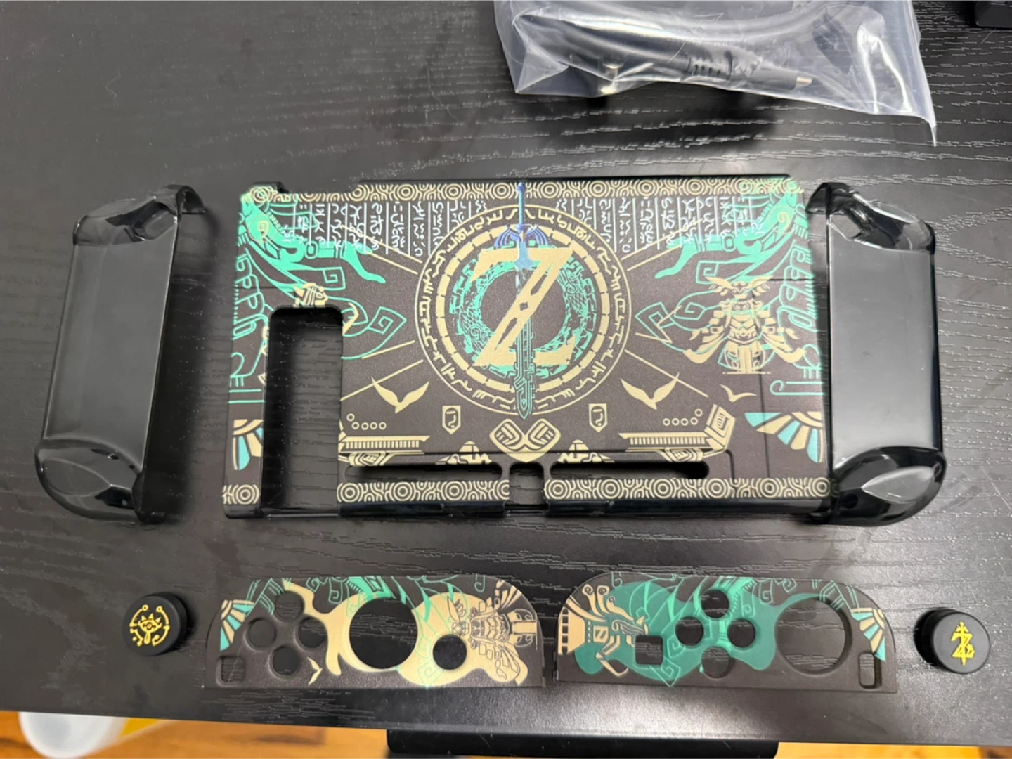 Nintendo Switch Console with Legend of Zelda Themed Accessories - photo 4