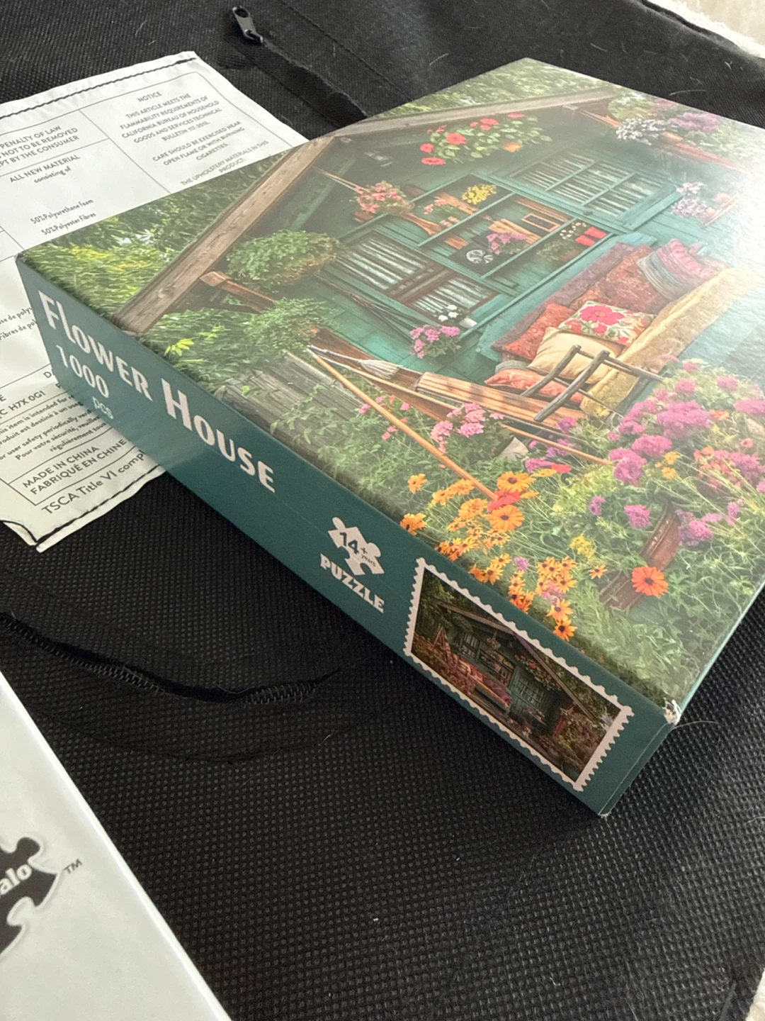 Flower House 1000 Piece Puzzle - photo 2