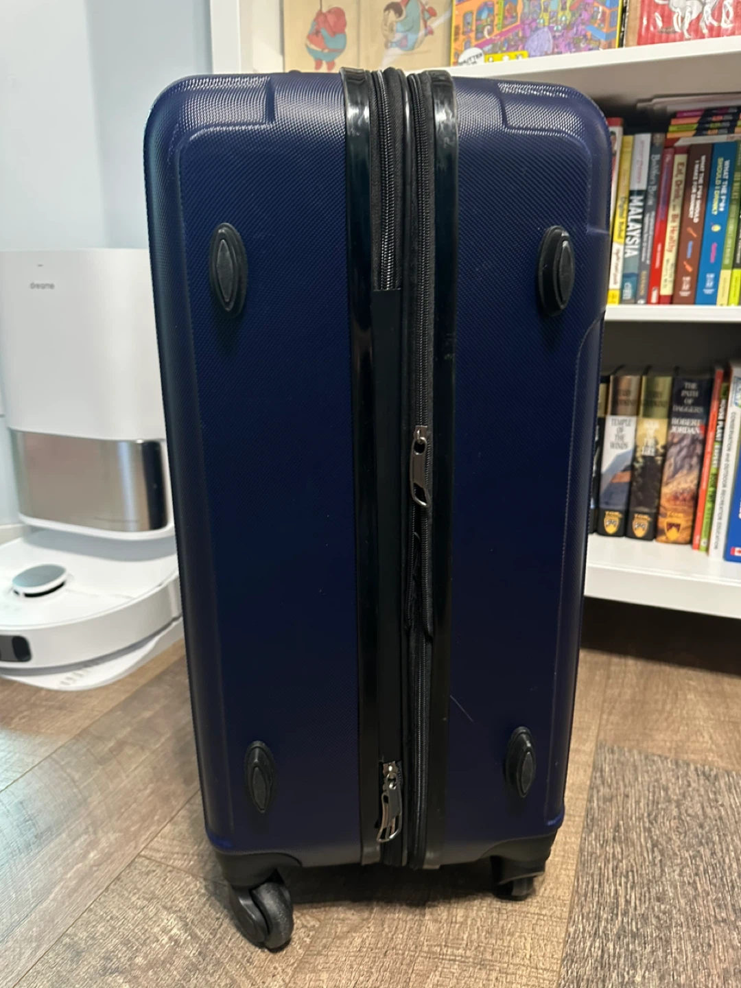 Blue Hardside Spinner Suitcase - photo 4