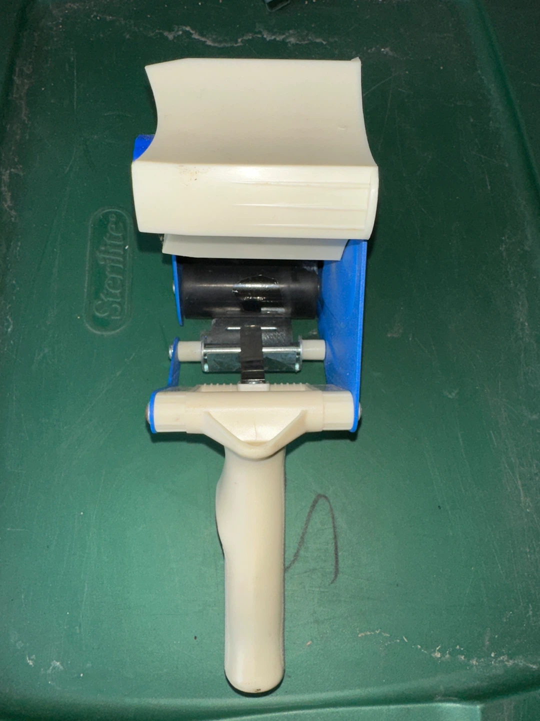 Heavy Duty Tape Dispenser - photo 3