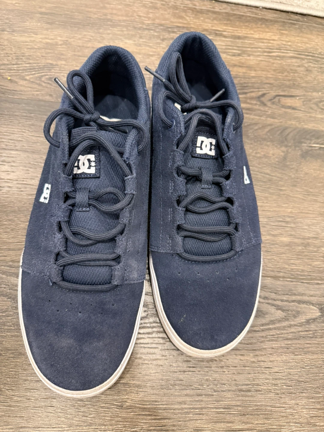 DC  and Fila Shoes Navy  and white Suede Sneakers - photo 2