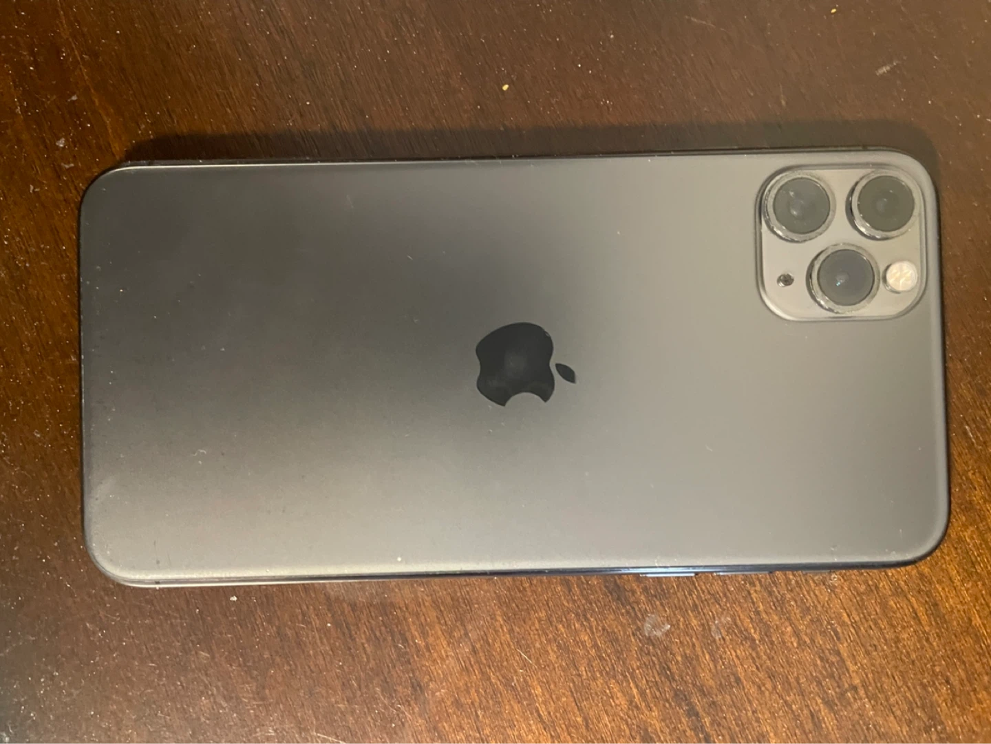 Apple iPhone 11 Pro Max - photo 2