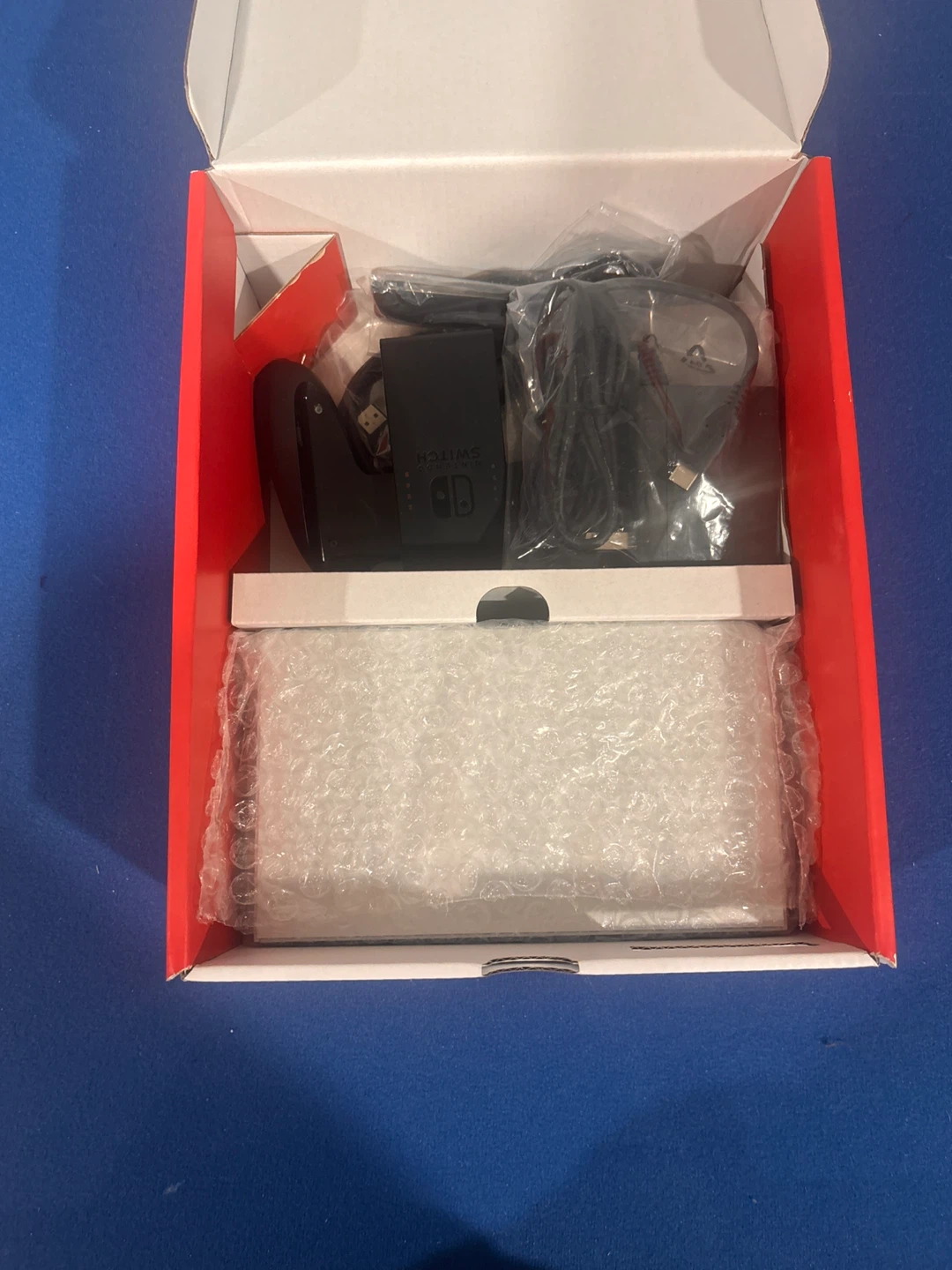 Nintendo Switch OLED - photo 3