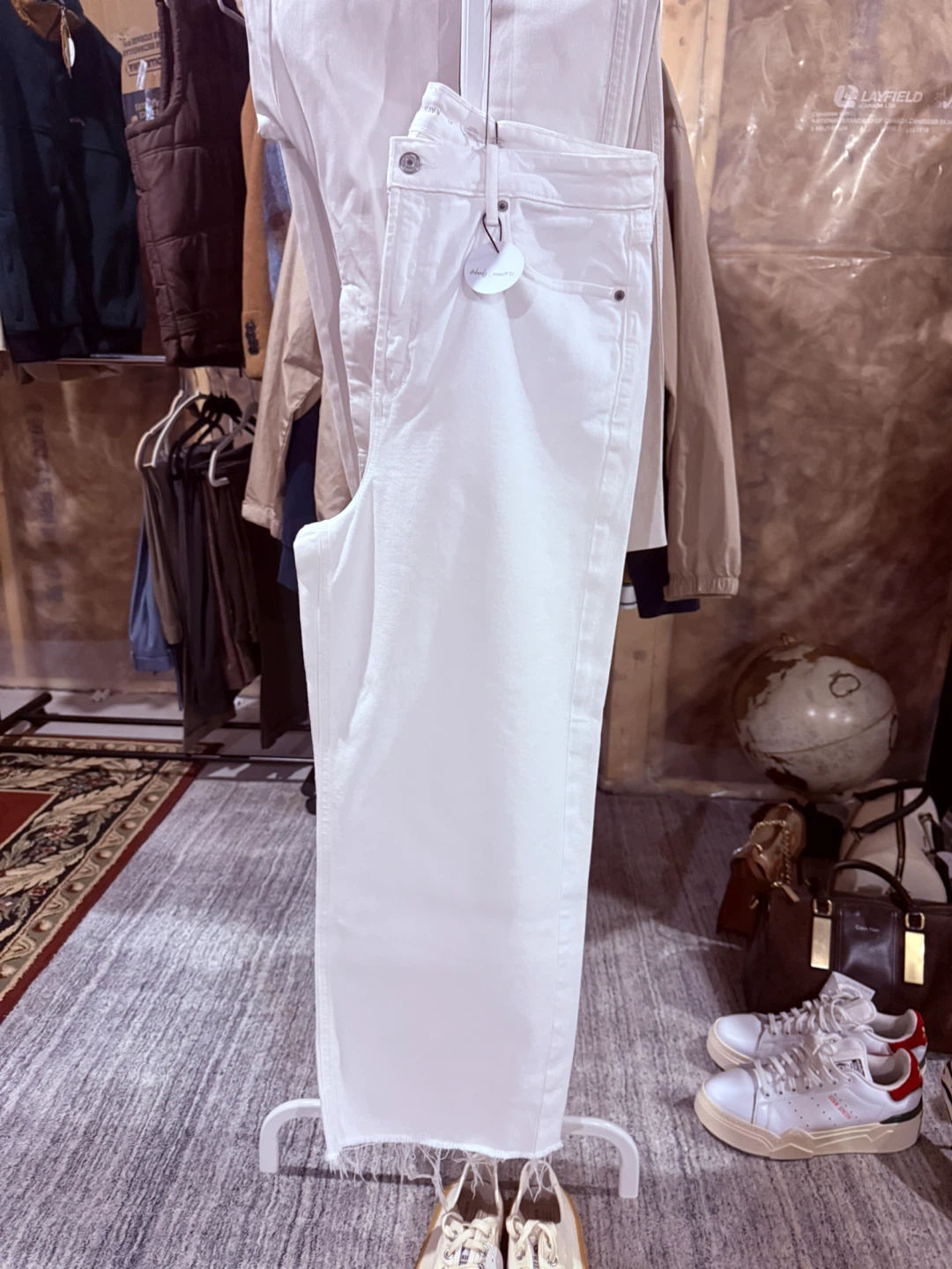 Old Navy White High-Rise Wide Leg Jeans - Size 14 - photo 2