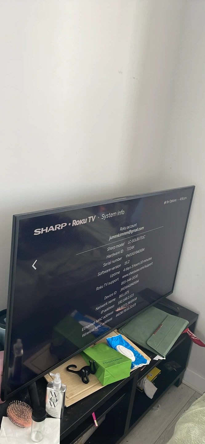 50” Smart Roku Sharp TV 4K - photo 2