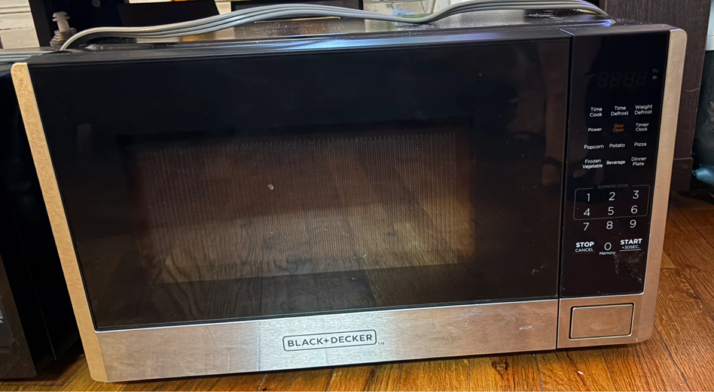 Black+Decker Microwave