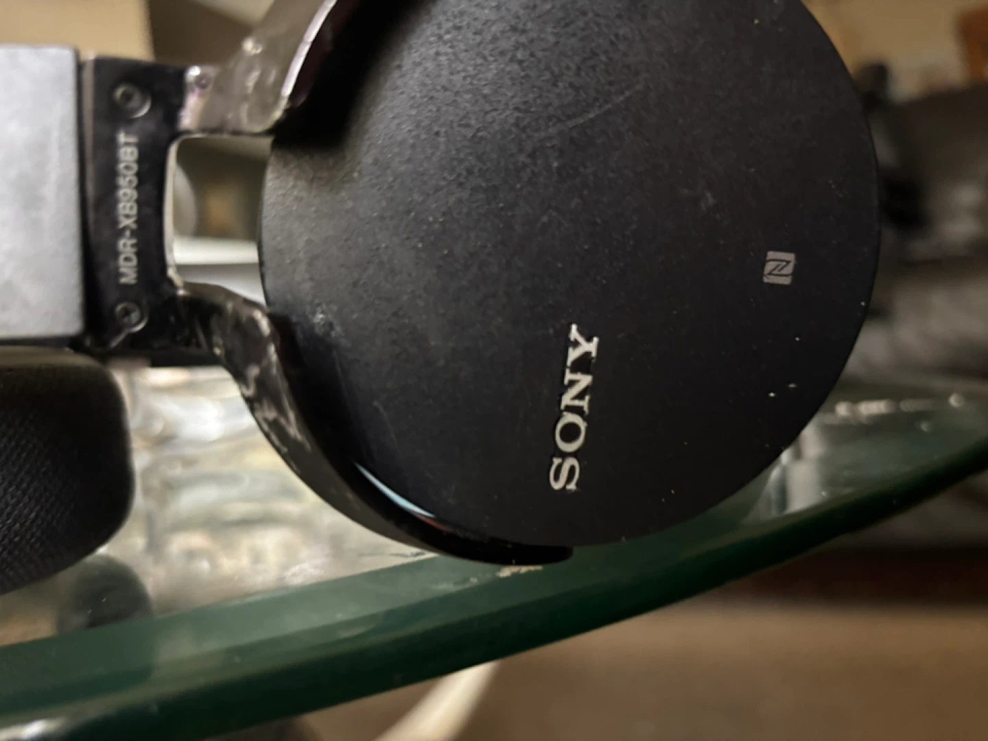 Sony MDR-XB950BT Bluetooth Headphones - photo 2