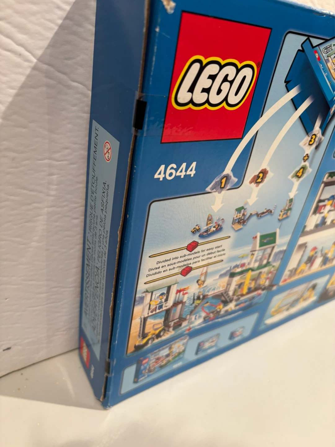 BRAND NEW LEGO City 4644 Marina Building Set - photo 4