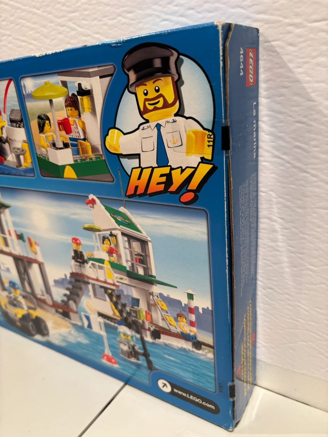 BRAND NEW LEGO City 4644 Marina Building Set - photo 3