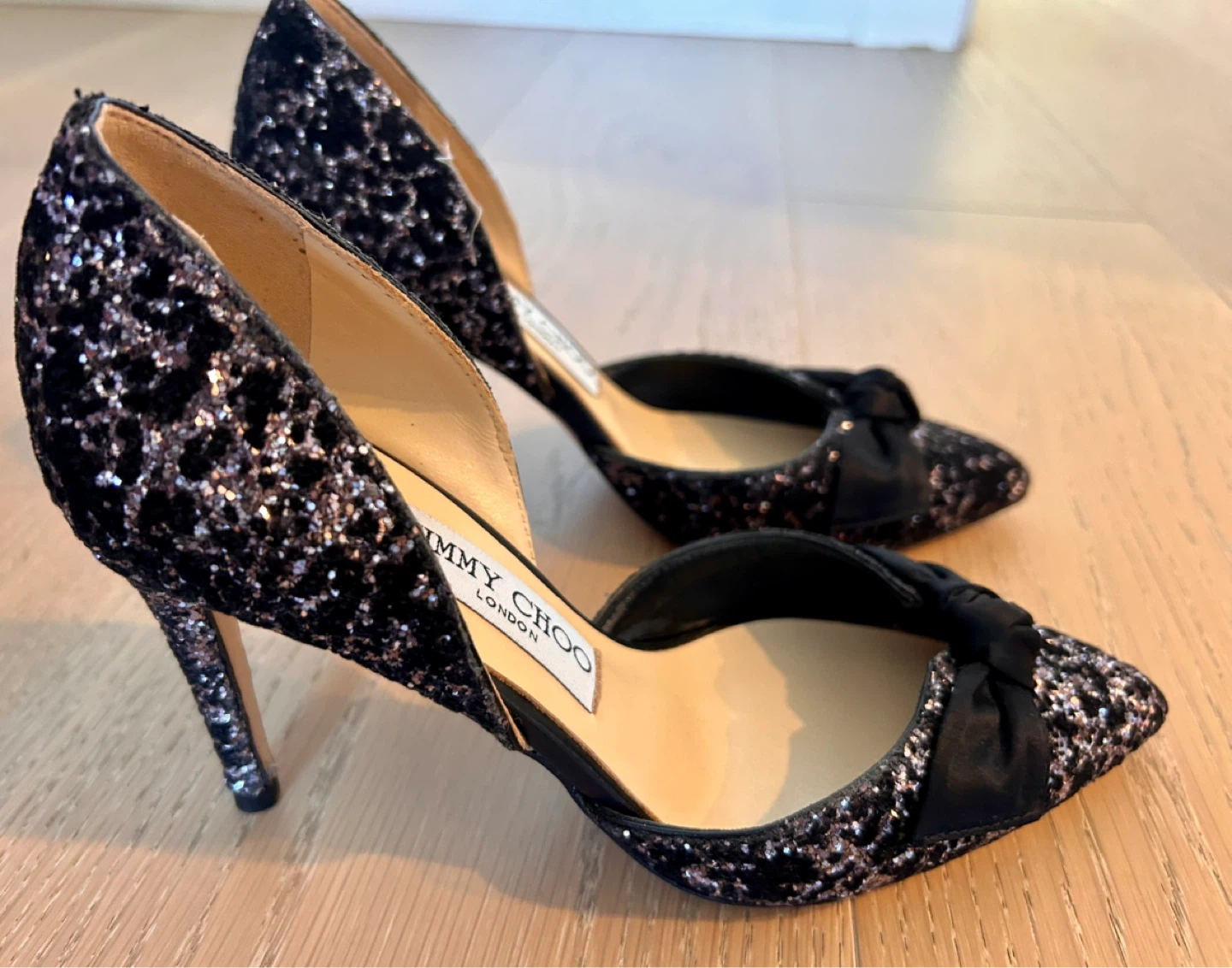 Jimmy Choo Glitter Bow Pumps Size 36 - photo 2