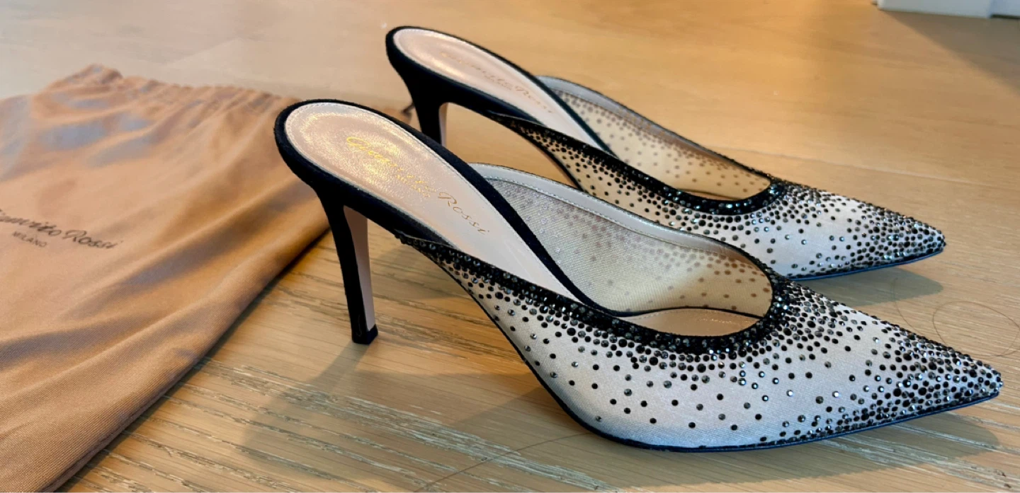 Gianvito Rossi Embellished Mesh Pumps - photo 4