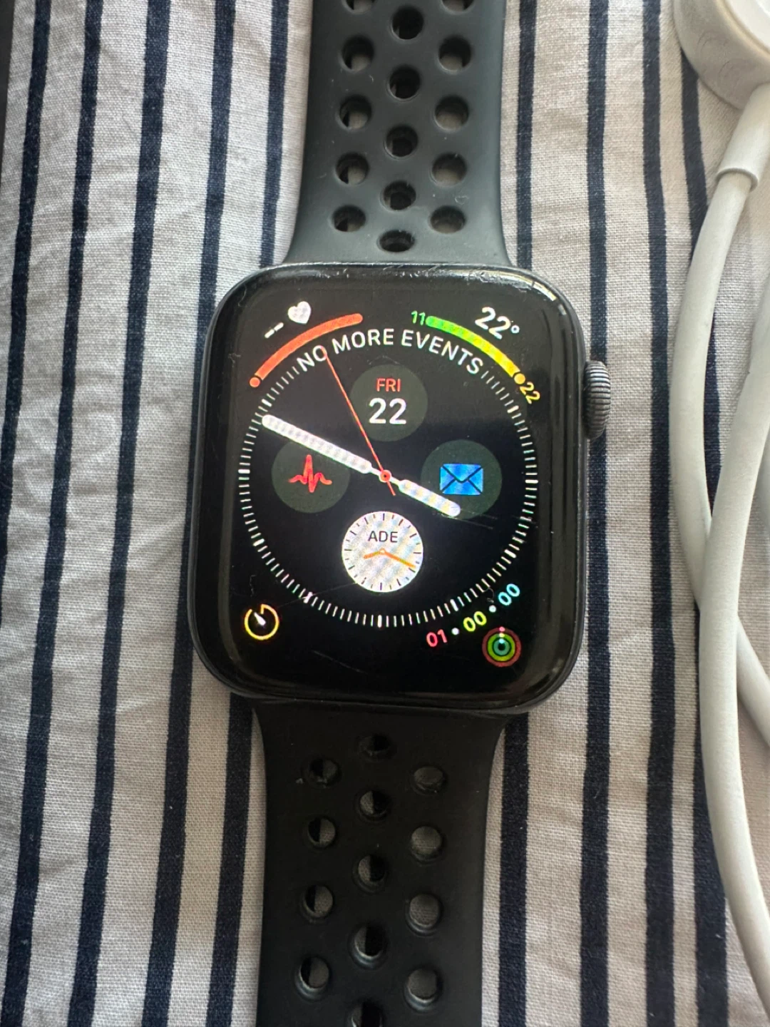 Apple Watch Series 4 Nike+ 44mm Space Gray Aluminum - photo 2