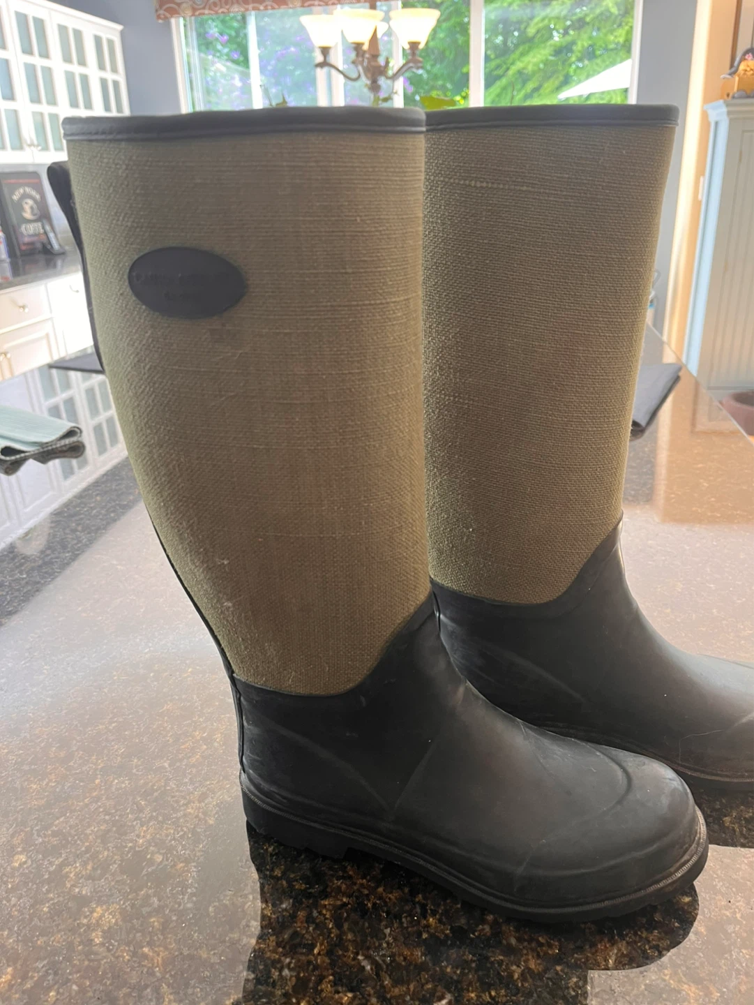 Harvest Rain Boots Size 4/37