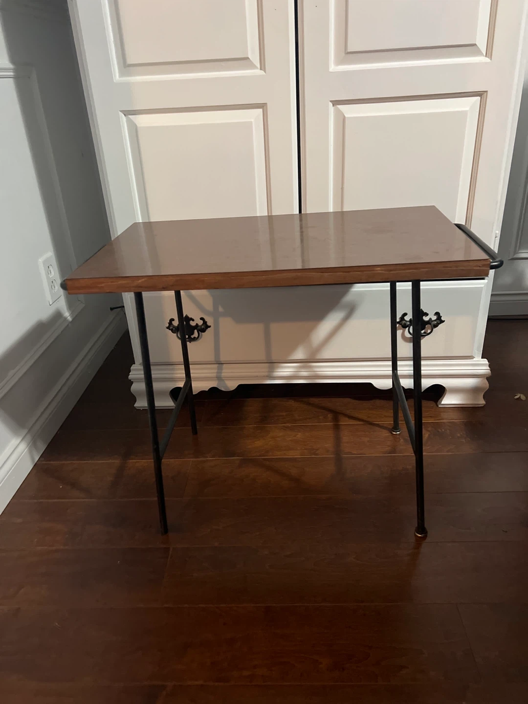 Vintage Side Table - photo 2