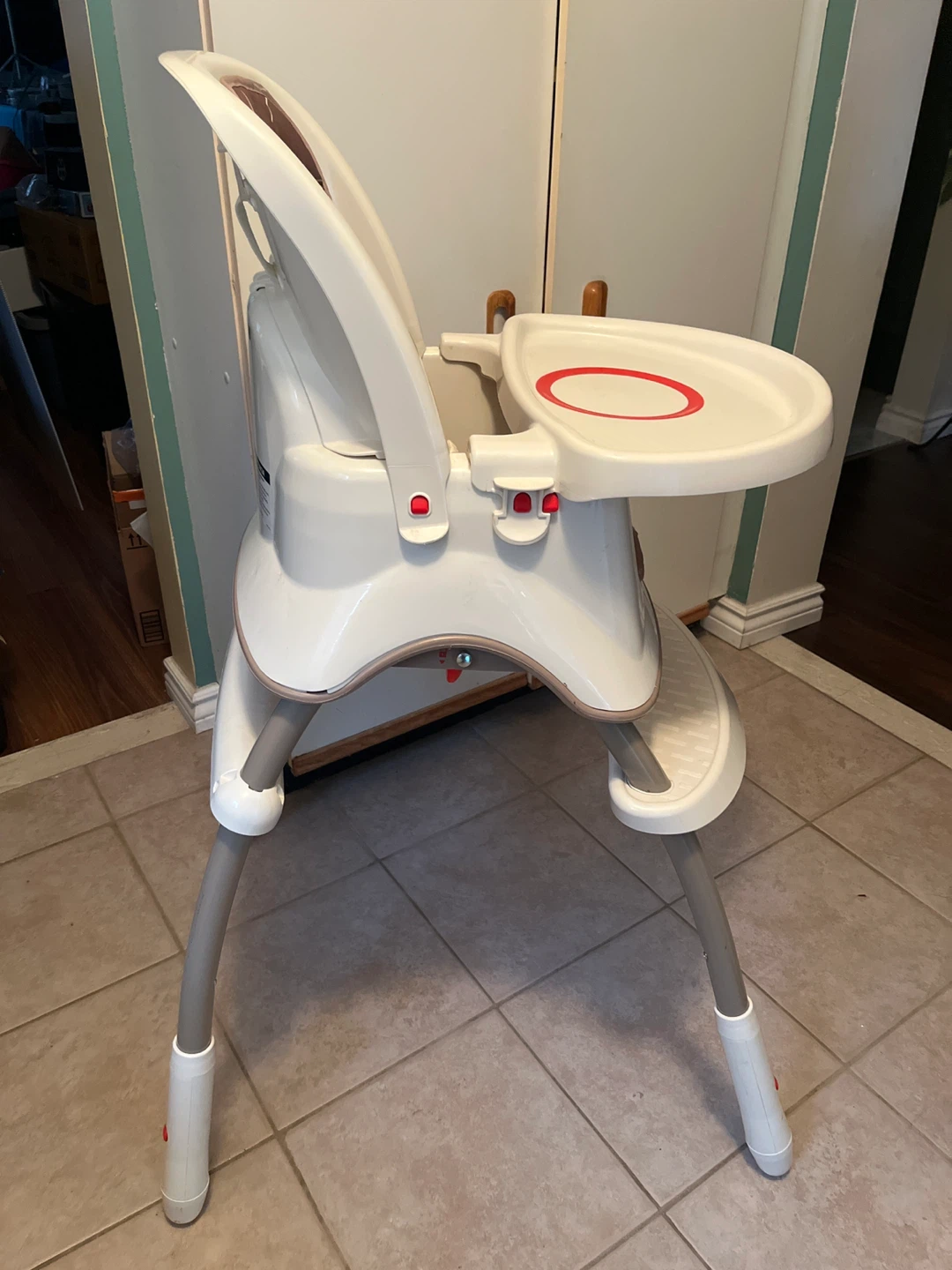 Fisher-Price Convertible 2-in-1 High Chair & Booster - photo 5