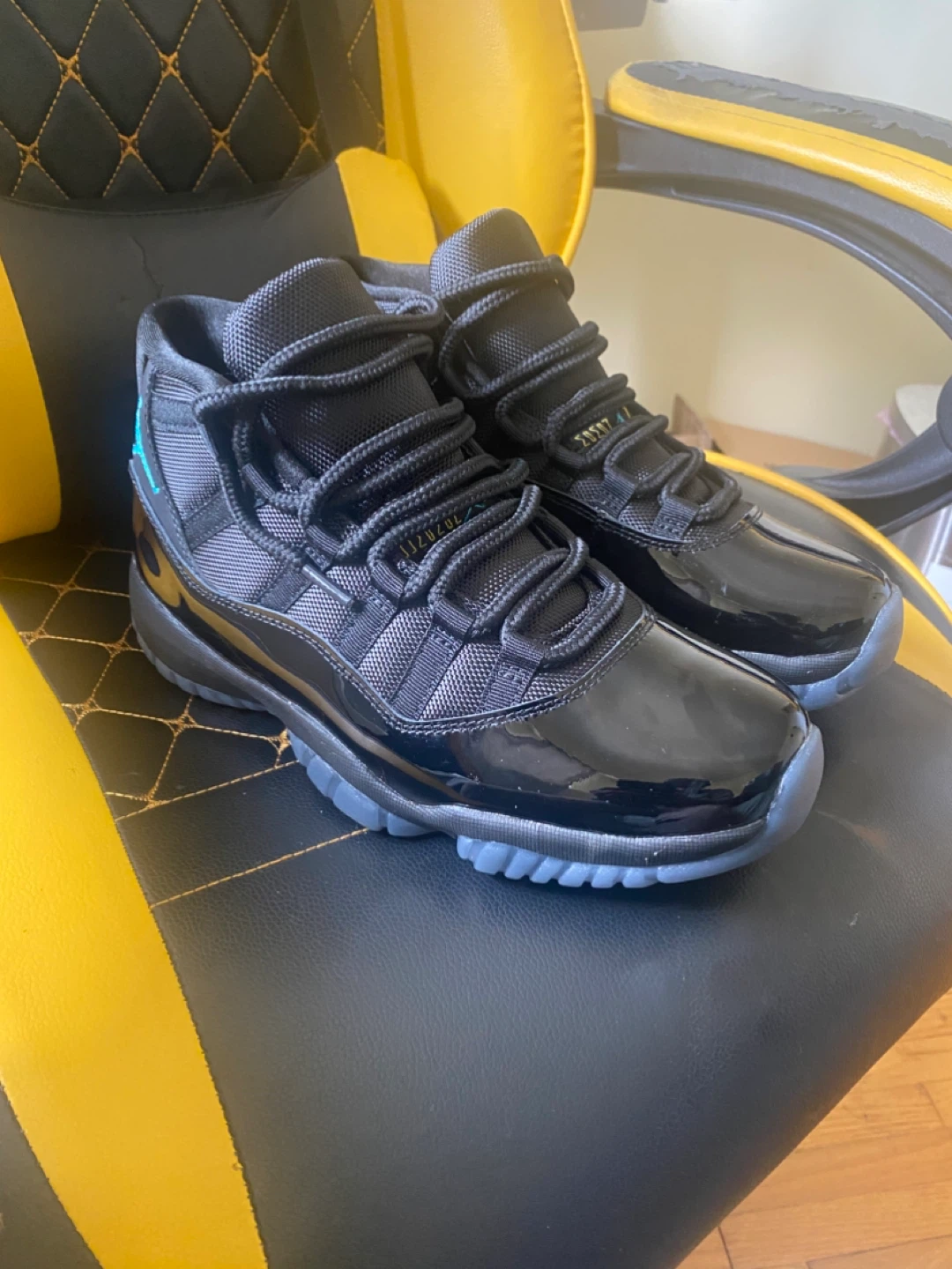Air Jordan 11 "Gamma Blue" Retro Men's Size 10