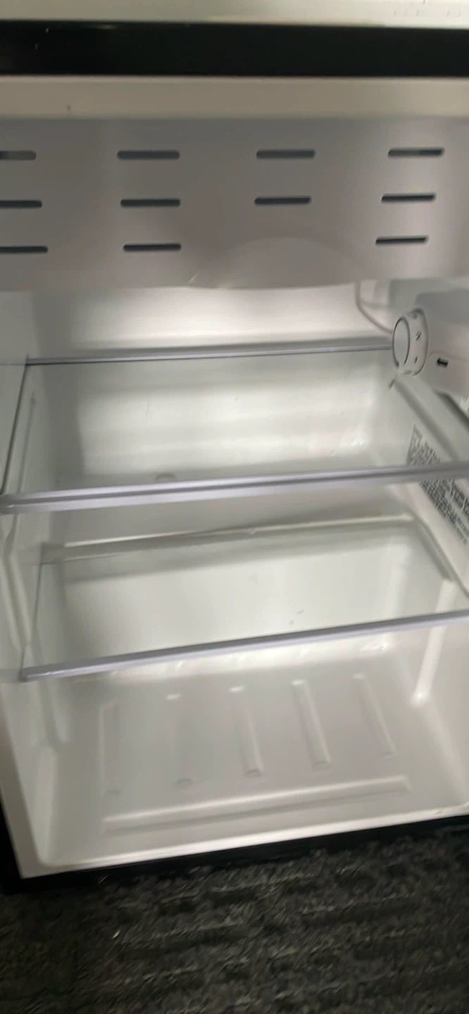 Compact Mini Fridge - photo 3