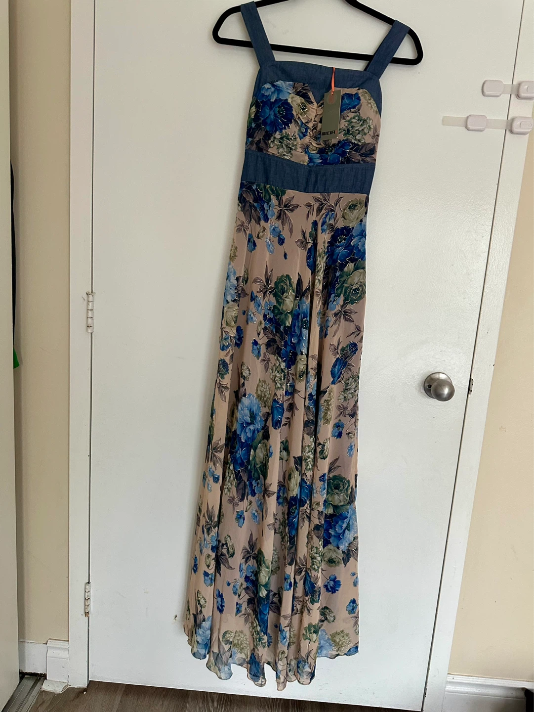Floral Maxi Dress - Blue & Beige - photo 3