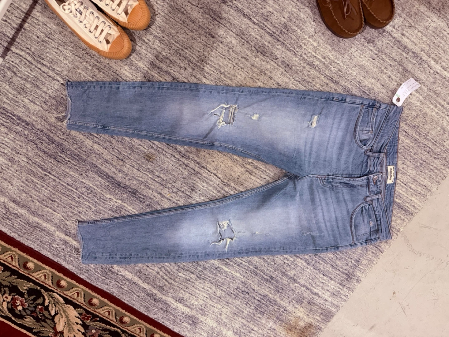 Pull & Bear Light Wash Ripped Jeans Size 32 - photo 3