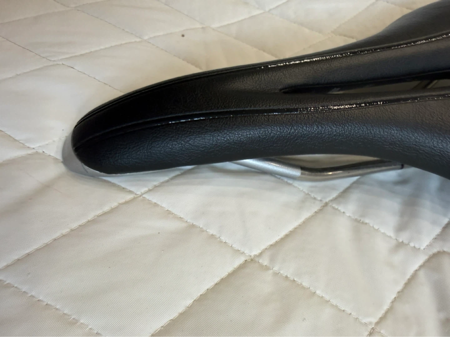 Specialized Body Geometry Toupe Expert Bicycle Saddle