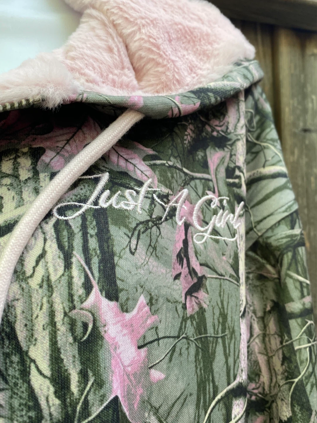 New Super Soft Women’s Hoodie, Size XL - photo 4