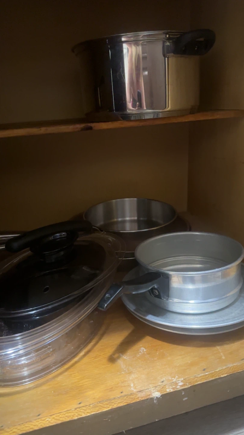 Assorted Kitchenware and Bakeware - photo 2