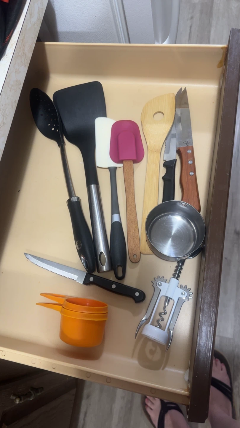 Assorted Kitchenware and Bakeware - photo 5