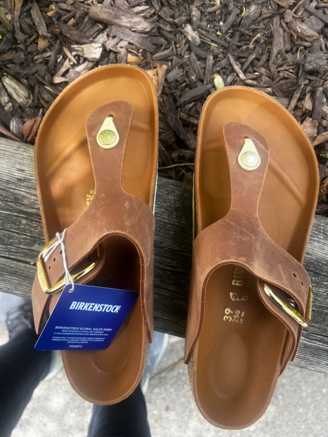 Birkenstock Gizeh Cognac Leather Sandals