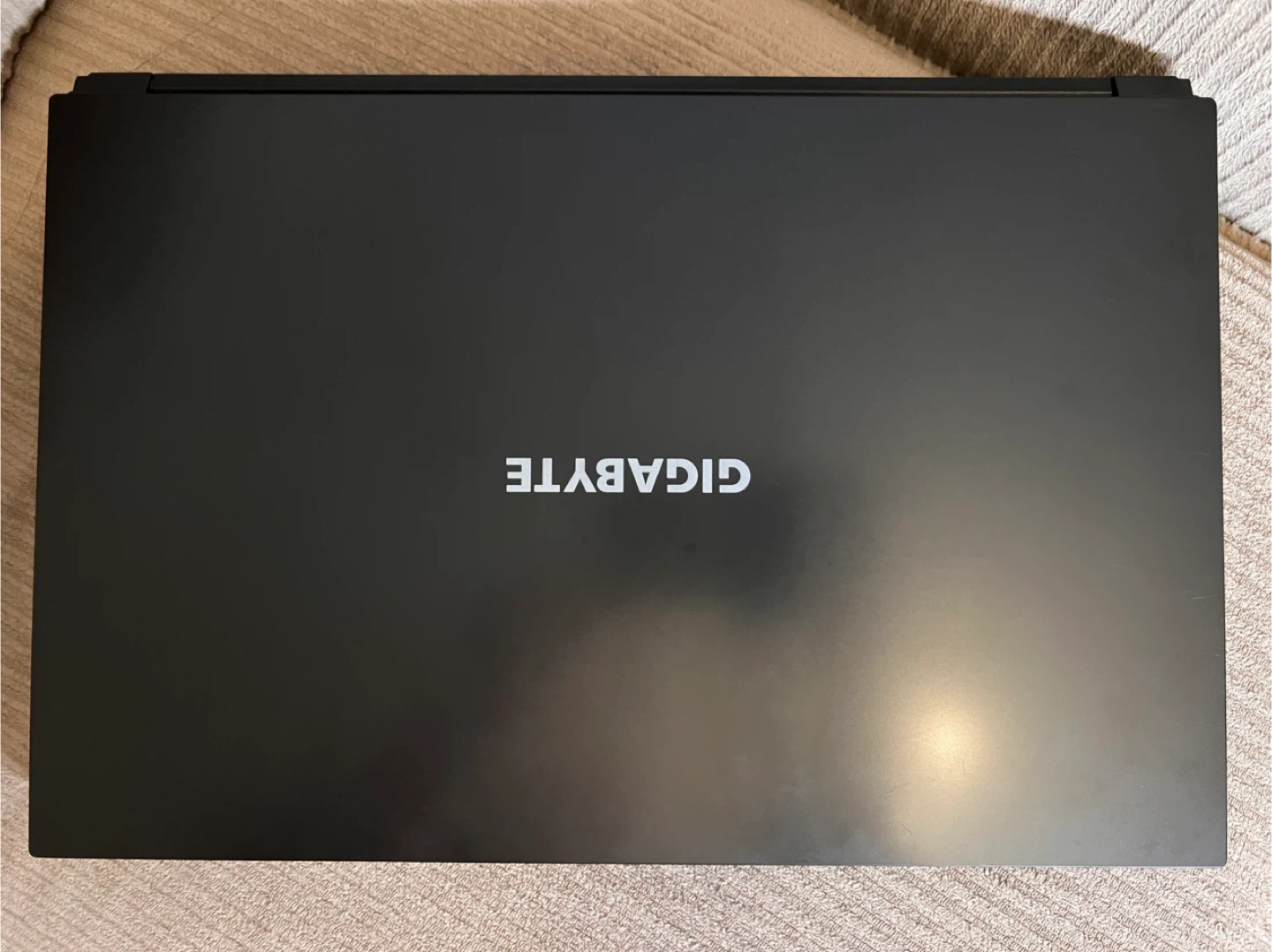 GIGABYTE 17.3" Gaming Laptop | Ryzen 7 | RTX 3060 | FAST SALE - photo 3
