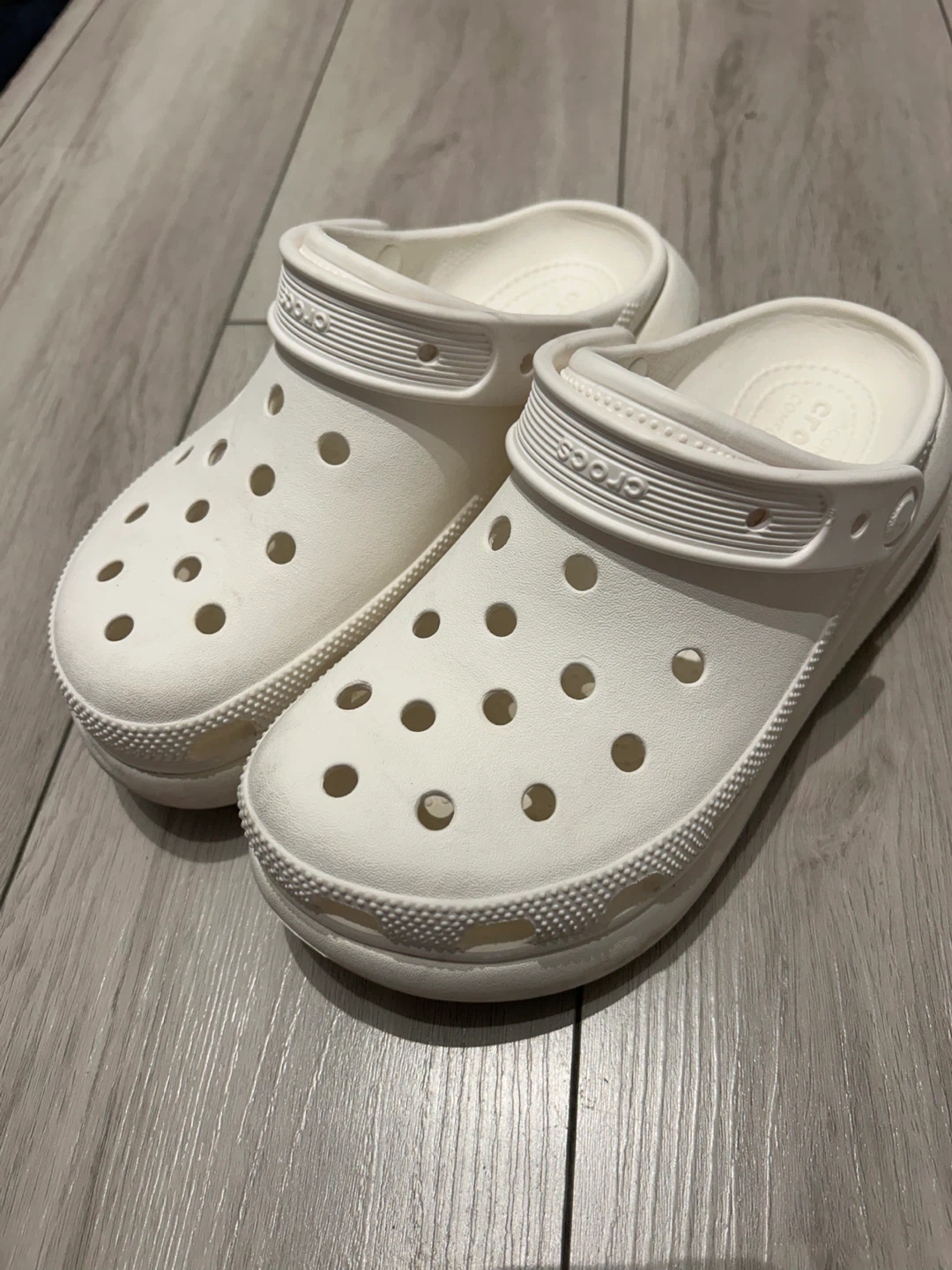 Platform White Crocs - Size women 7