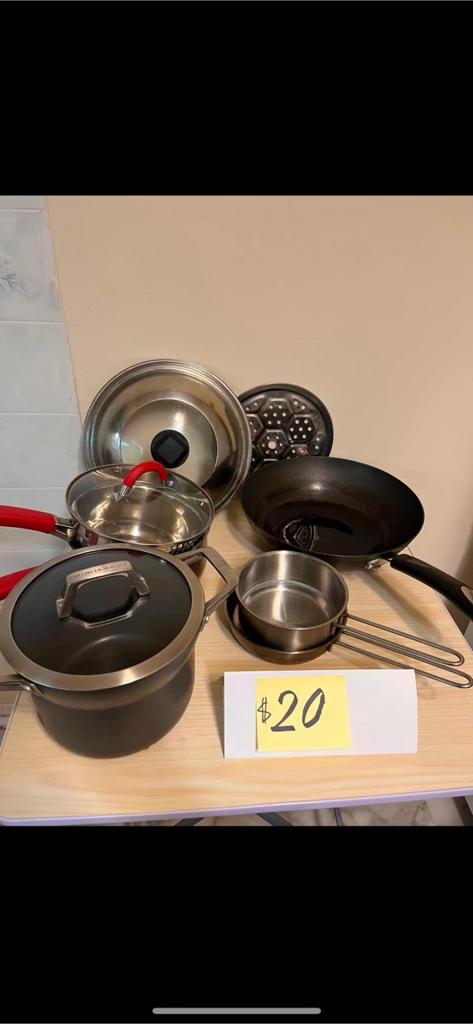 Assorted Pots and Pans Set