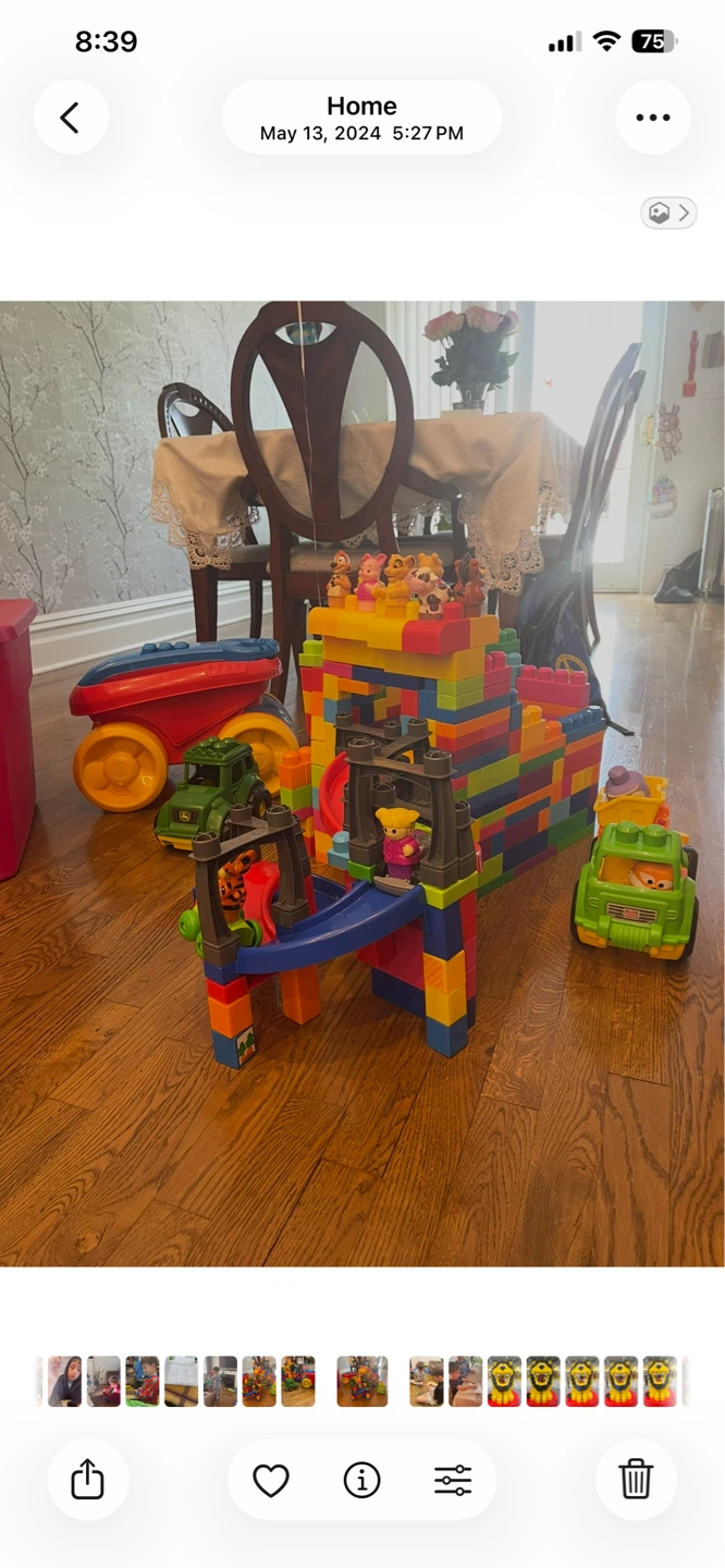 Large Building Blocks and Toy Vehicles Set