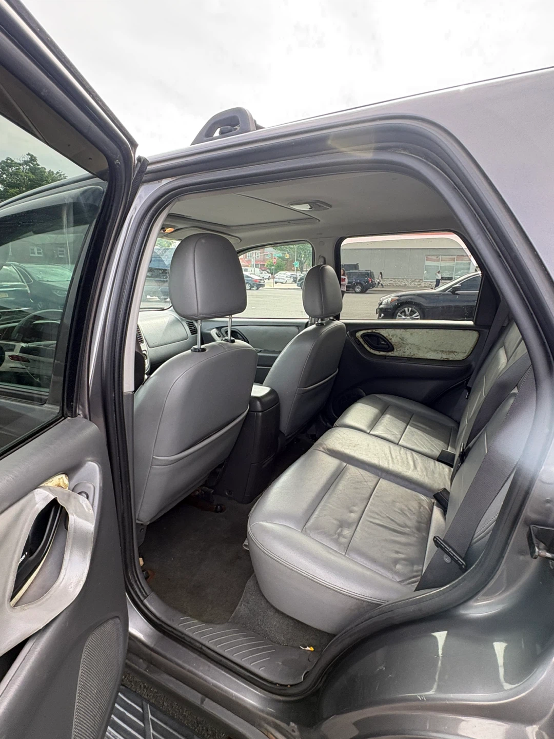 2006Ford Escape - photo 4