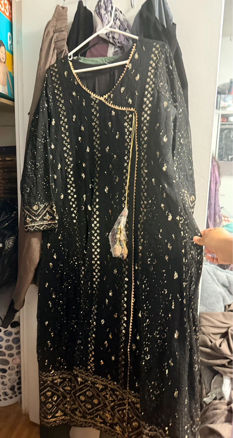 Black Sequined Long Kameez - Size L - photo 2