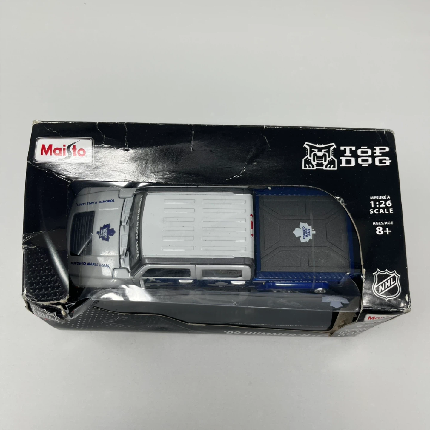 Maisto '09 Hummer H3T Leafs Die-Cast Toy Truck 1:26 Scale - photo 2