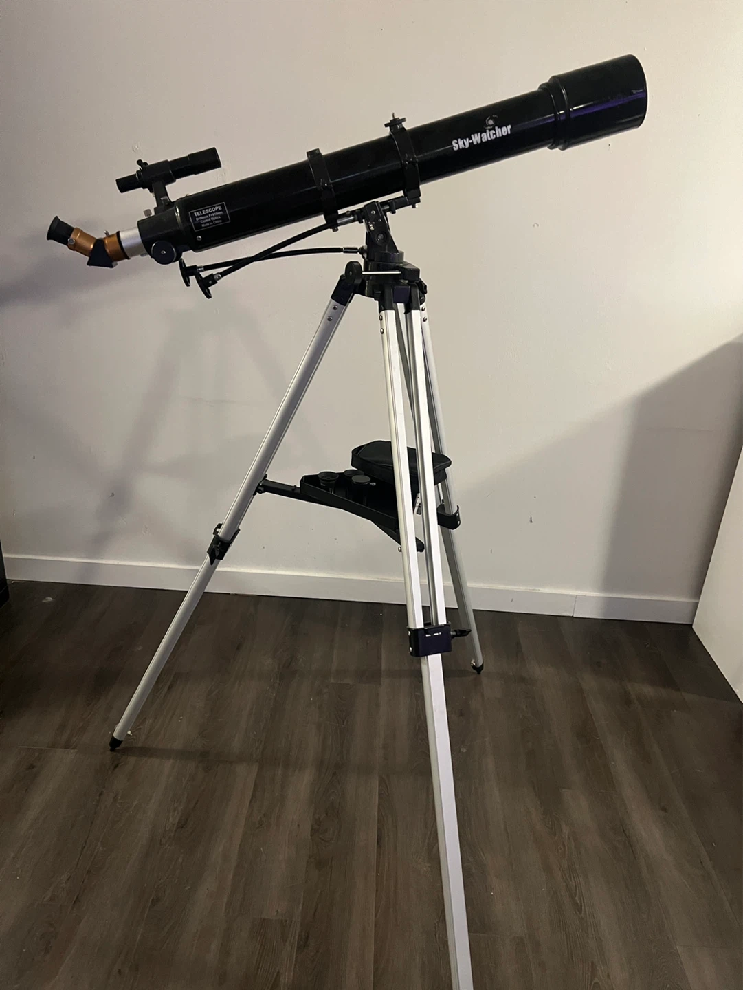 Sky-Watcher Telescope D=90mm F=910mm Coated Optics