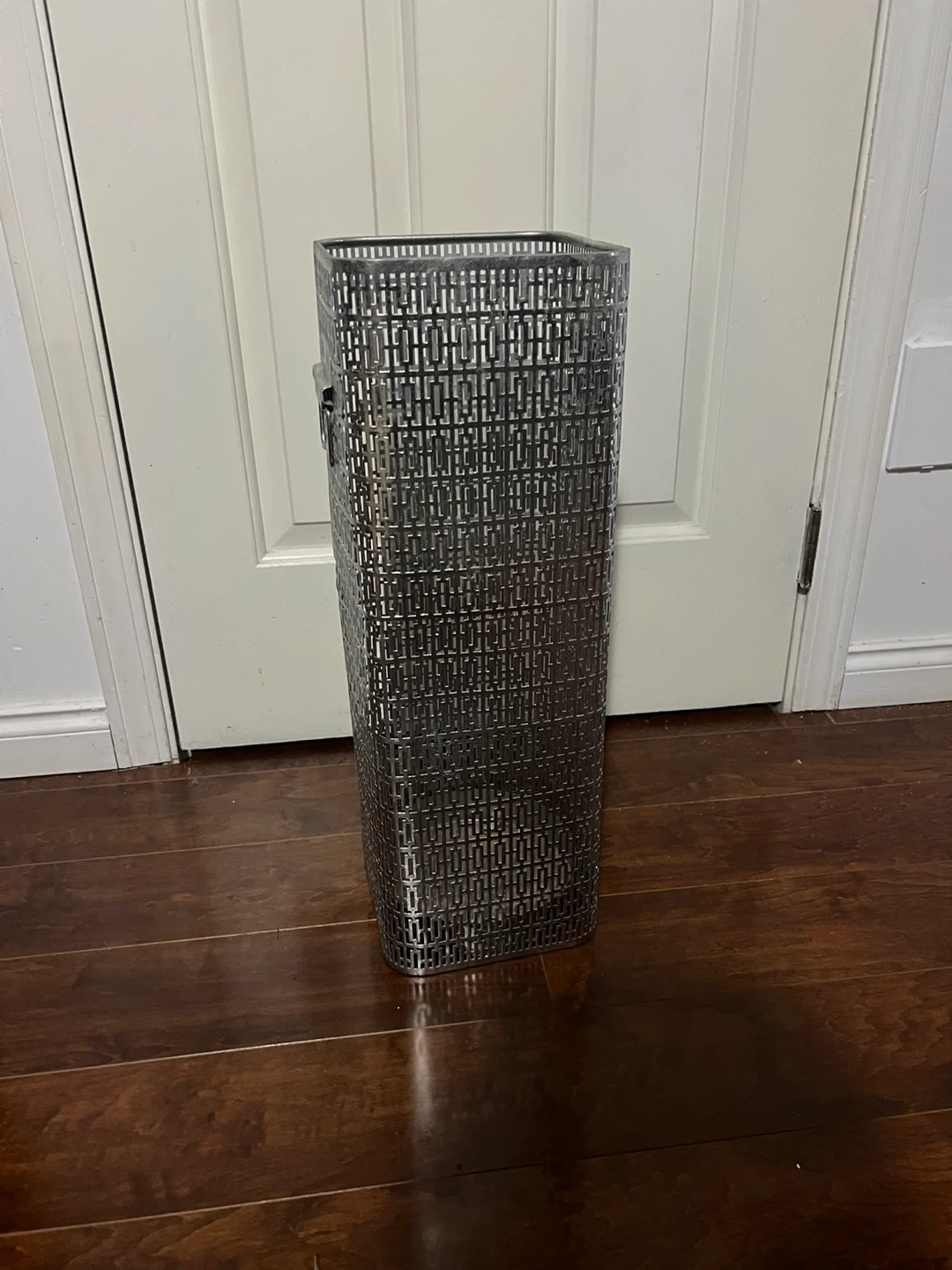 Decorative Metal Umbrella or Plant stand - photo 2