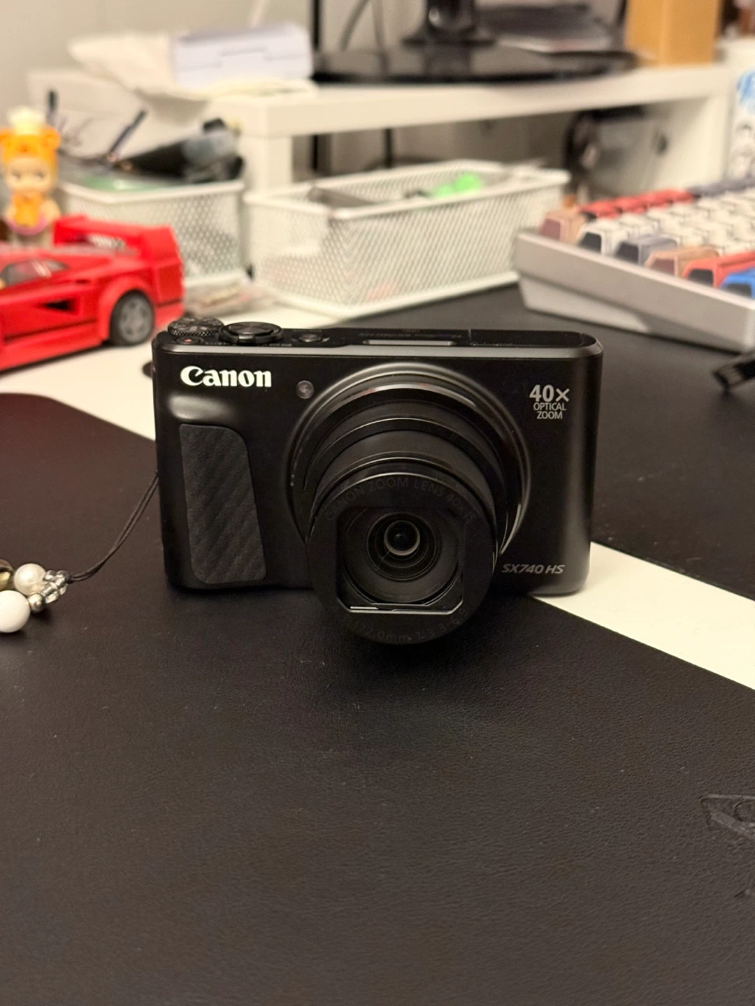 Canon PowerShot SX740 HS Digital Camera with Accessories - photo 3