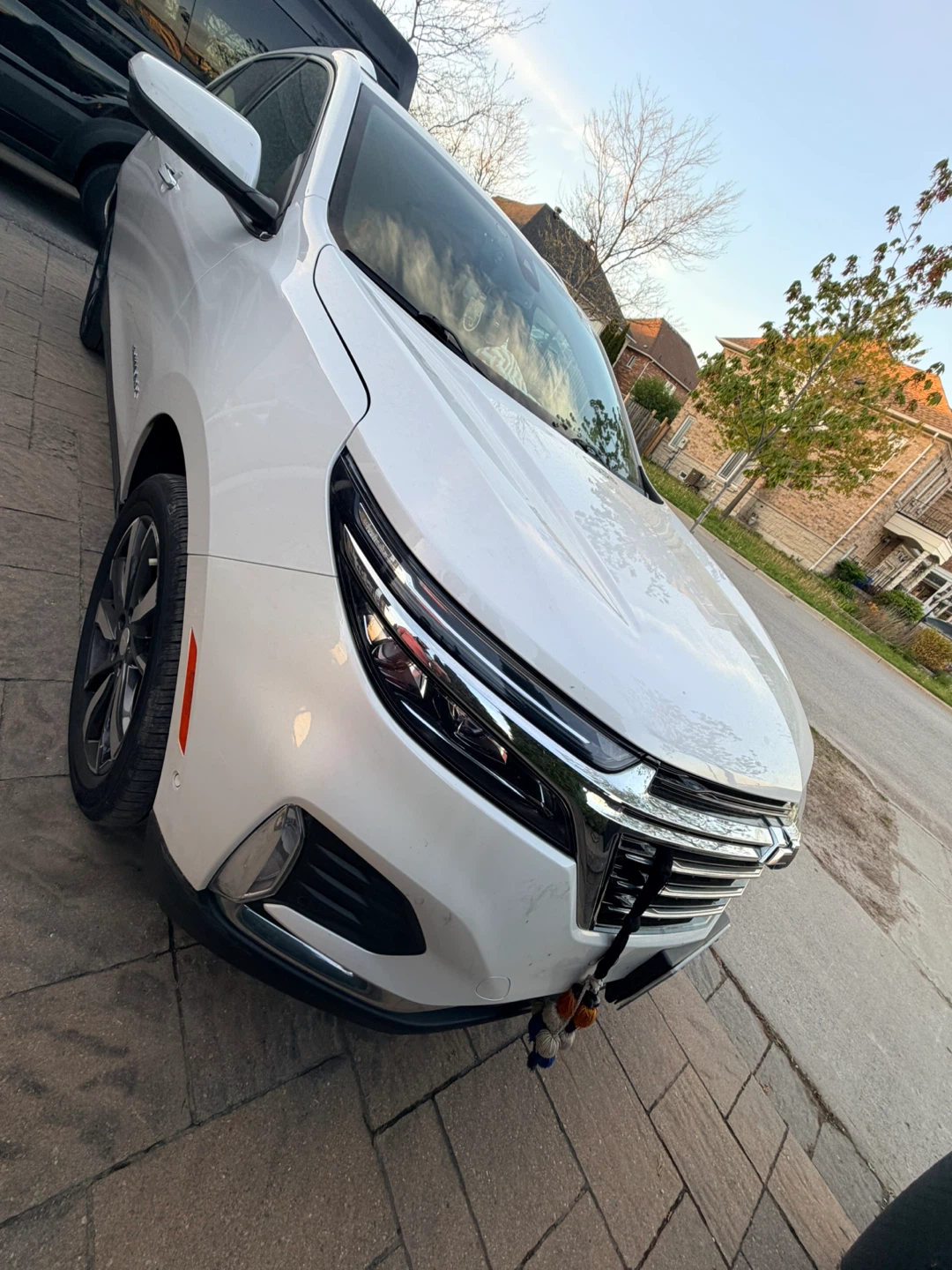 Used White Chevrolet Equinox 2023 - photo 3