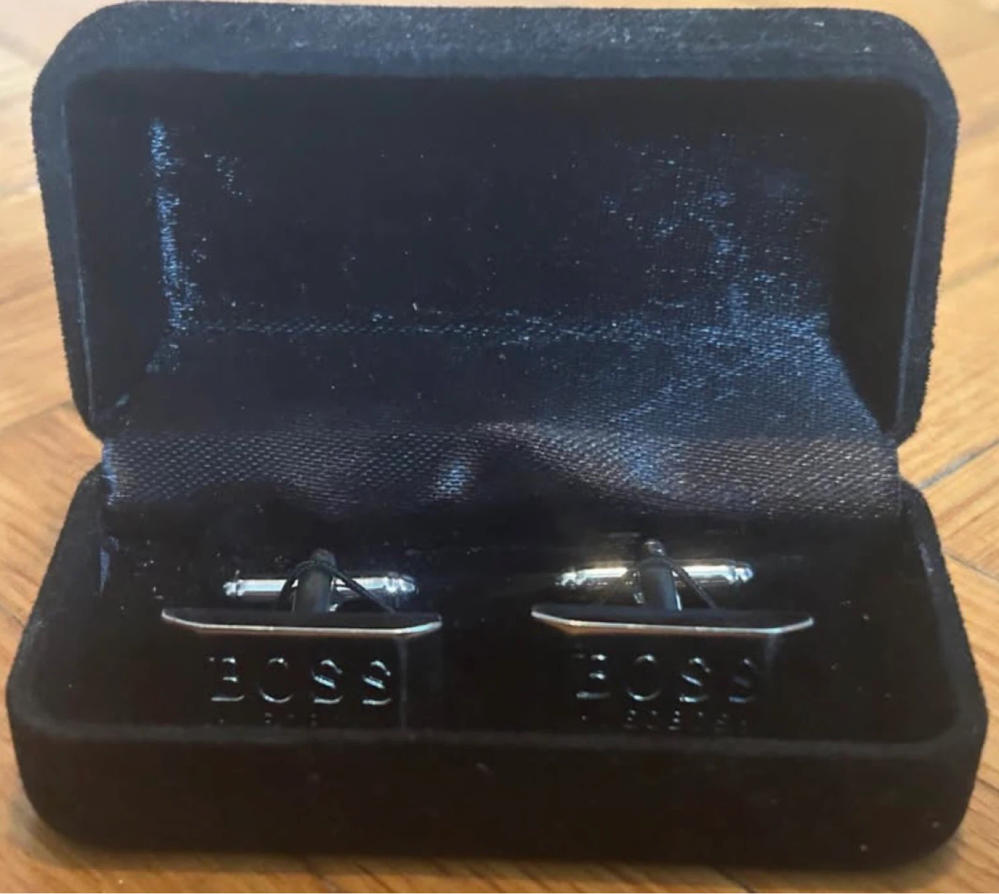 BOSS Hugo Boss Cufflinks with velvet Box - photo 4