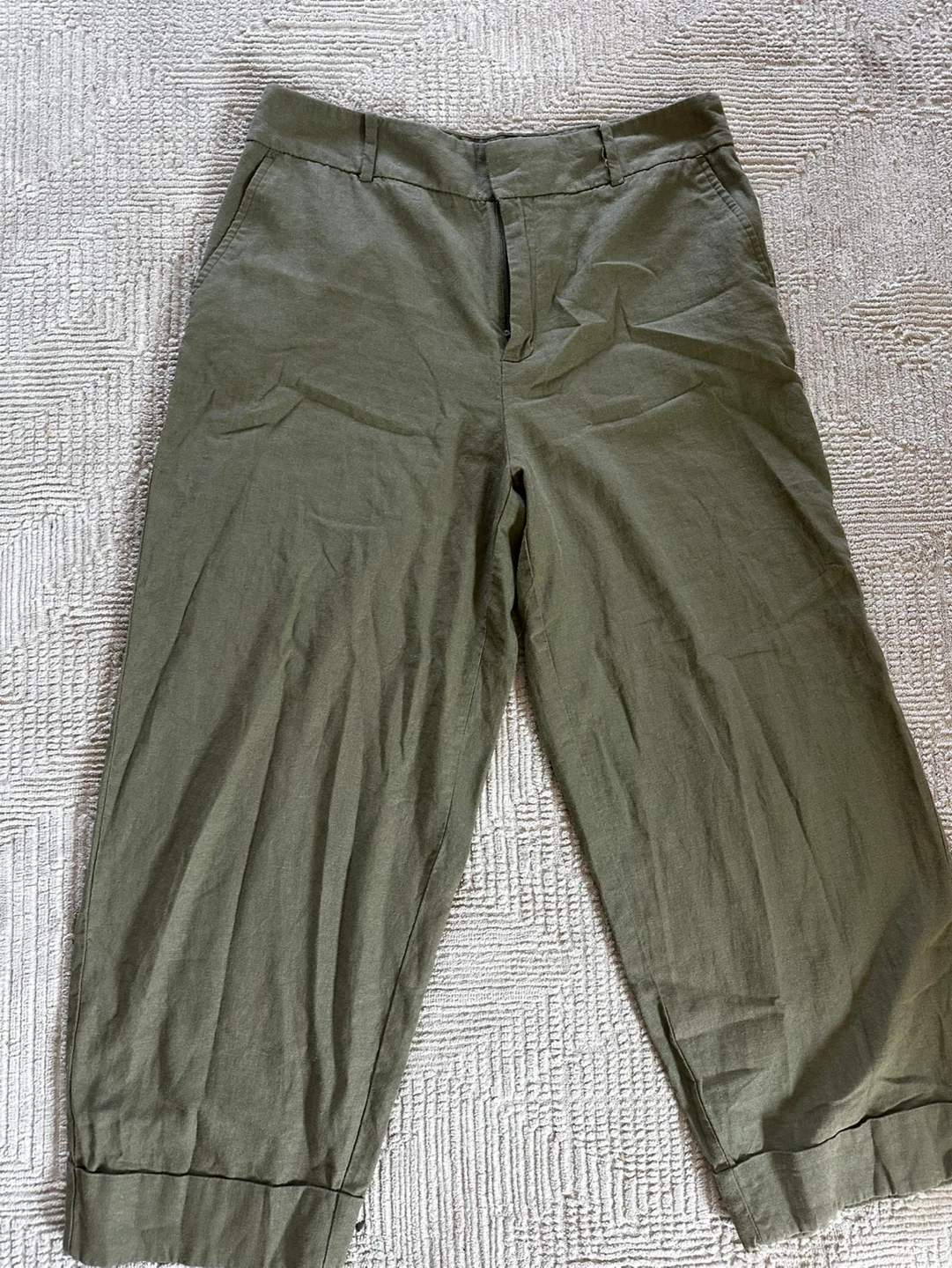 Zara Women's Olive Green Culottes