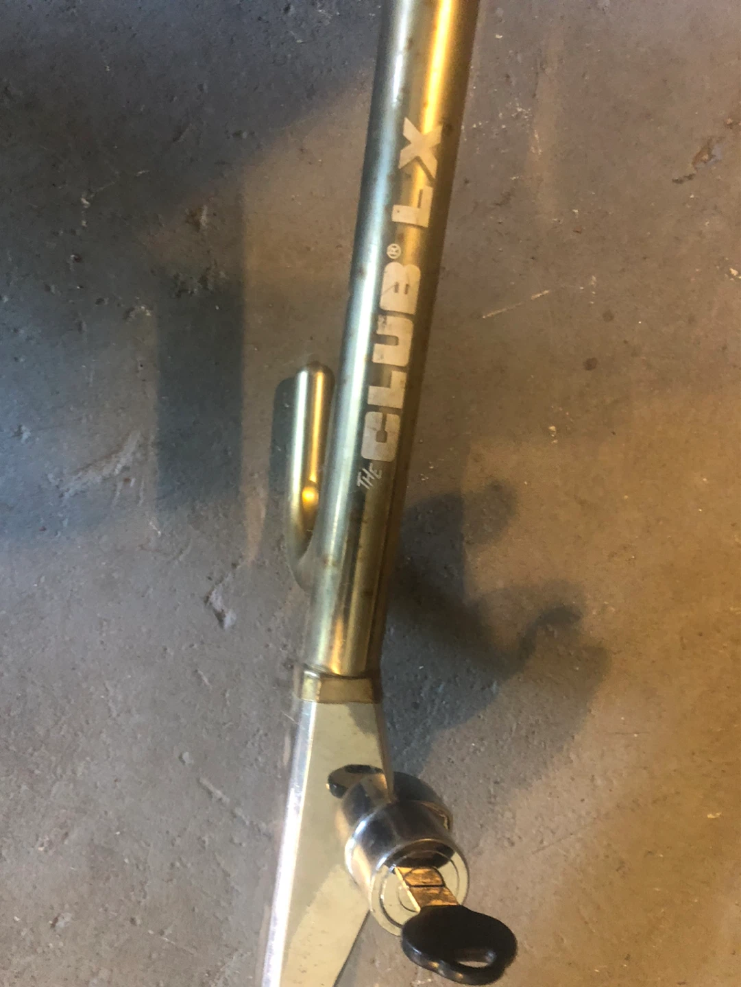 The Club LX Steering Wheel Lock - photo 3